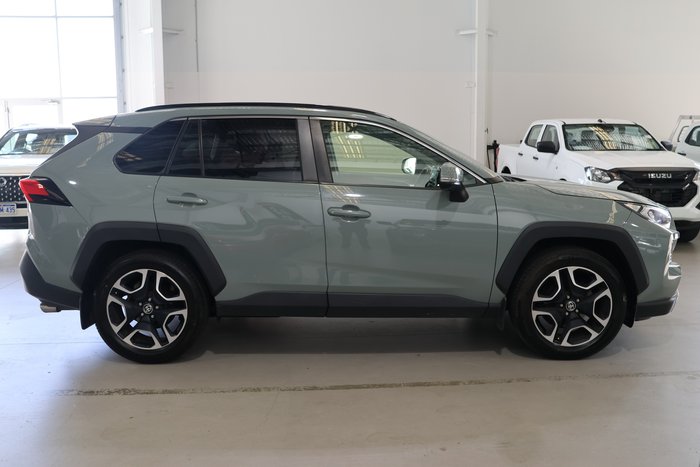 2019 Toyota RAV4 Edge