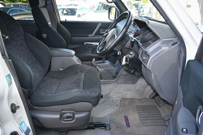 1998 Mitsubishi Pajero Evolution