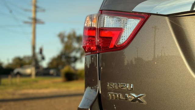 2019 Isuzu MU-X