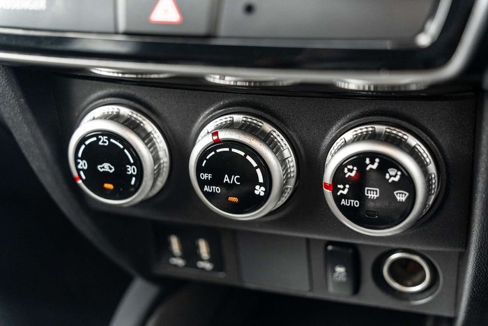 2024 Mitsubishi ASX LS