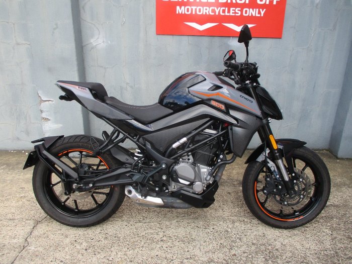 2022 CFMOTO 300 NK ABS GREY