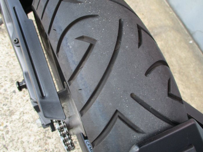 2022 CFMOTO 300 NK ABS GREY