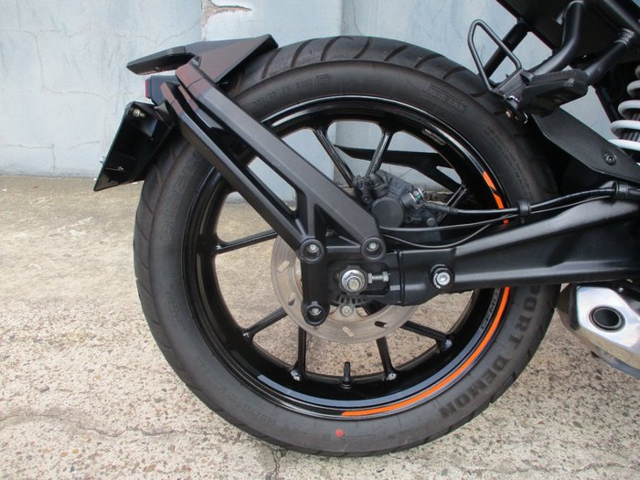 2022 CFMOTO 300 NK ABS GREY