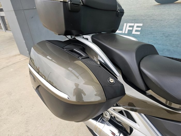 2020 BMW Motorrad R 1250 RT ELEGANCE GREY