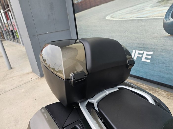 2020 BMW Motorrad R 1250 RT ELEGANCE GREY