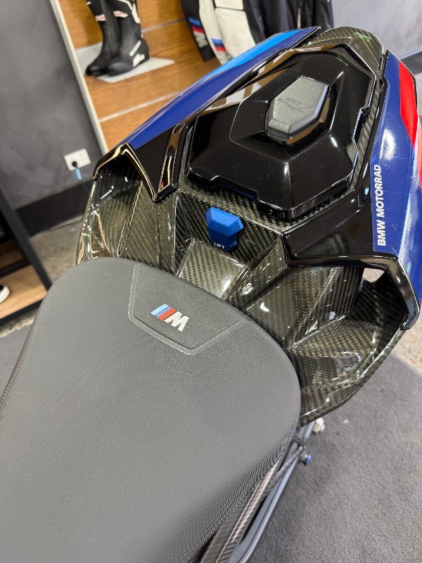 2023 BMW Motorrad M 1000 R BLACKST.M./M MOTORSPORT