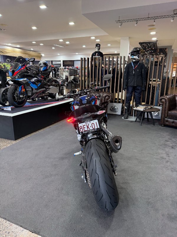 2023 BMW Motorrad M 1000 R BLACKST.M./M MOTORSPORT