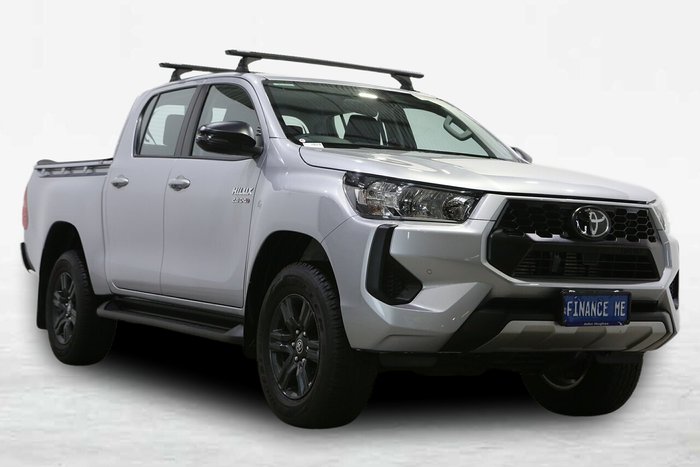2025 Toyota Hilux SR