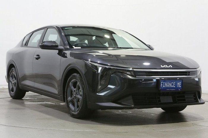 2025 Kia K4 Sport