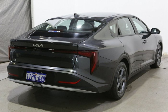 2025 Kia K4 Sport