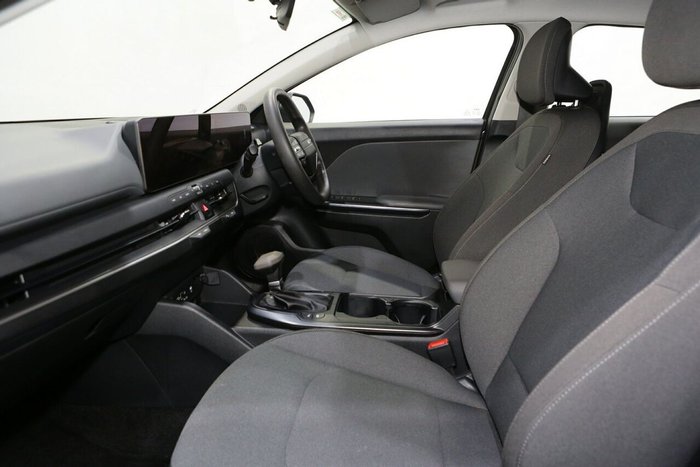 2025 Kia K4 Sport