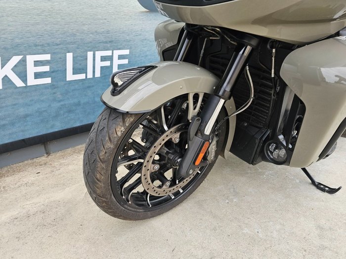 2022 INDIAN PURSUIT DARK HORSE PREMIUM GREY