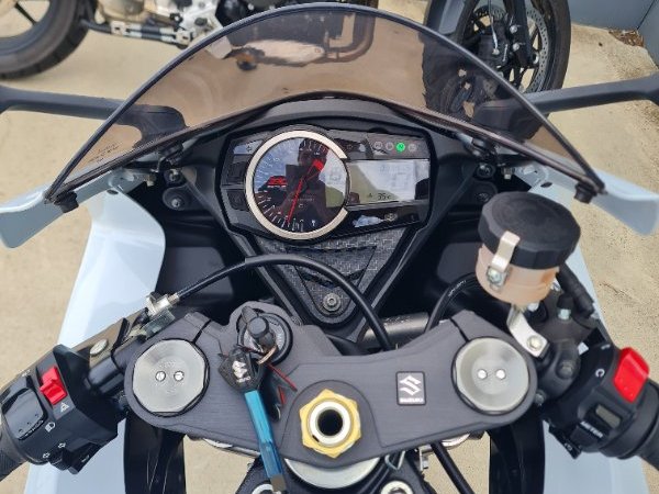 2015 Suzuki GSX-R600 White