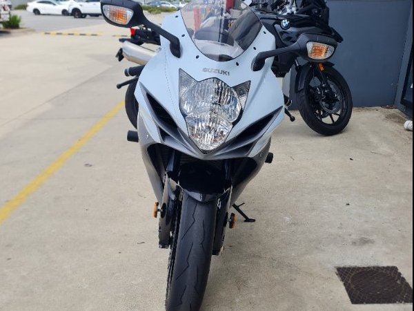 2015 Suzuki GSX-R600 White