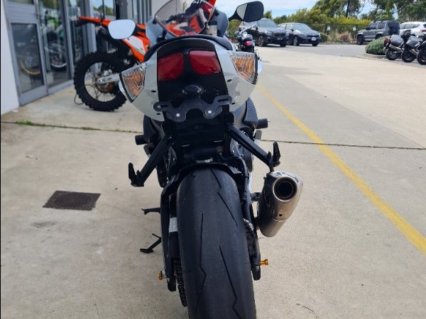 2015 Suzuki GSX-R600 White