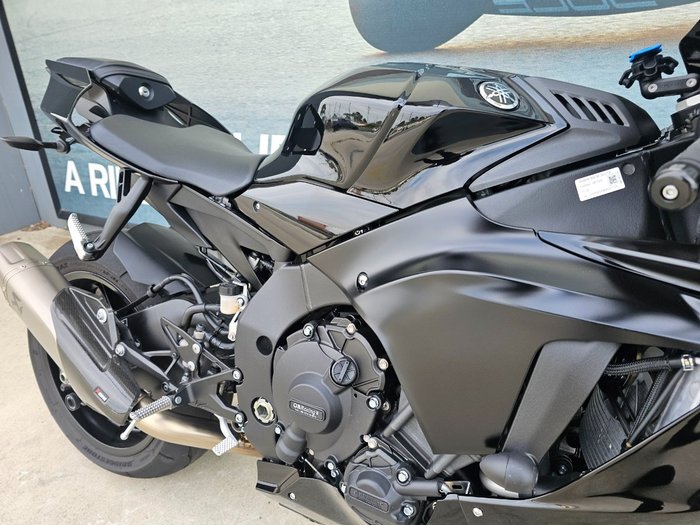 2023 Yamaha YZF-R1 Black