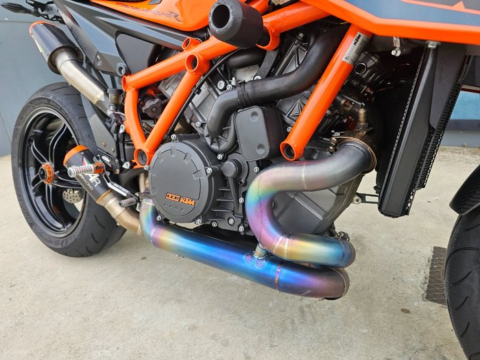 2020 Ktm 1290 SUPER DUKE R Orange