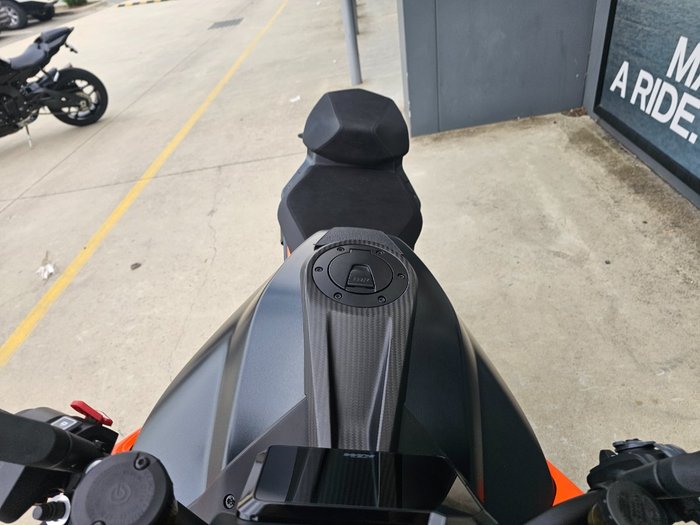 2020 Ktm 1290 SUPER DUKE R Orange