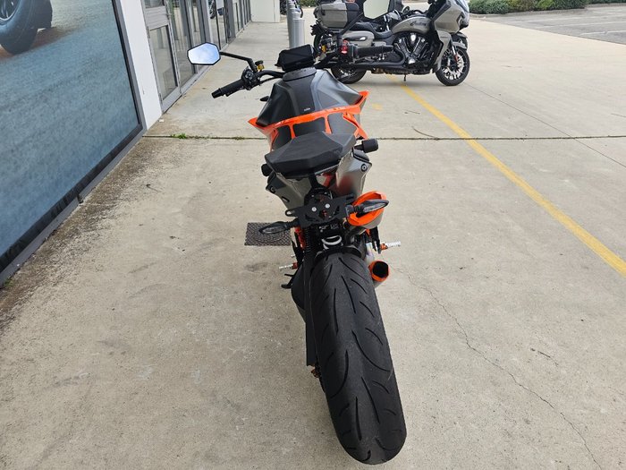 2020 Ktm 1290 SUPER DUKE R Orange