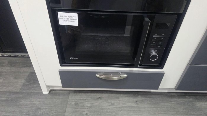 2026 Supreme 1800_R_K1e3_S Classic Tourer 18'