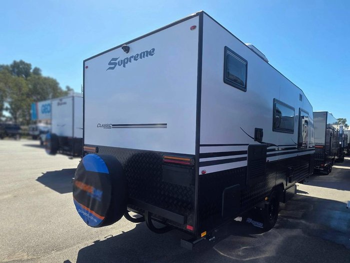 2026 Supreme 1800_R_K1e3_S Classic Tourer 18'