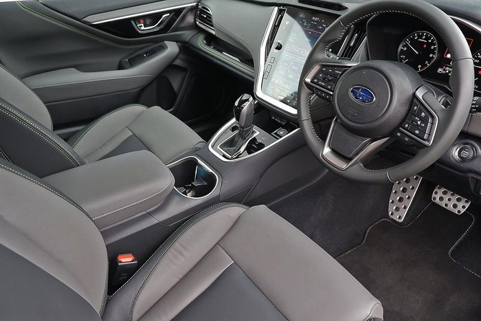 2025 Subaru Outback AWD Sport XT