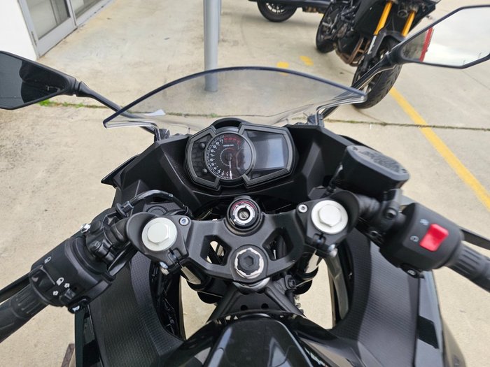 2021 Kawasaki NINJA 400 White