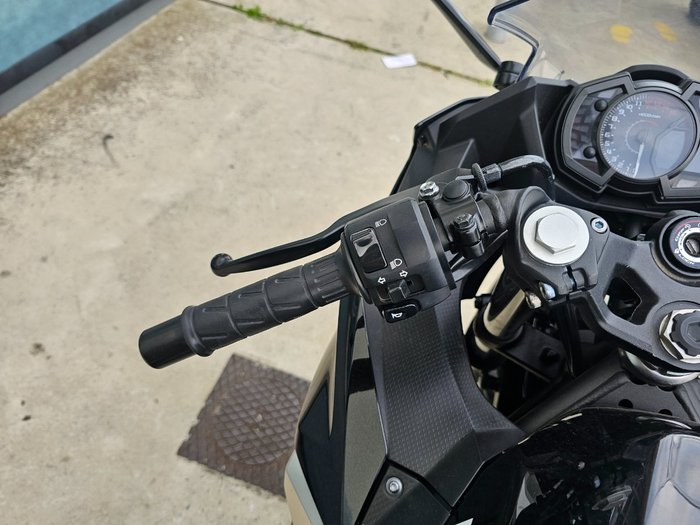 2021 Kawasaki NINJA 400 White