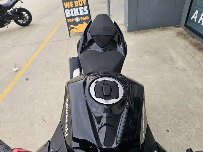 2021 Kawasaki NINJA 400 White