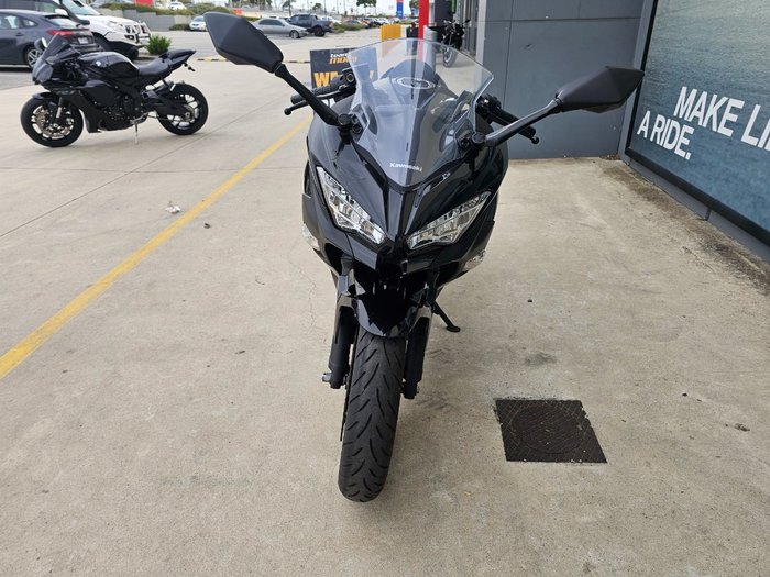 2021 Kawasaki NINJA 400 White