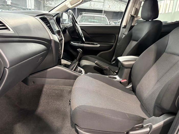 2020 Mitsubishi Triton GLS