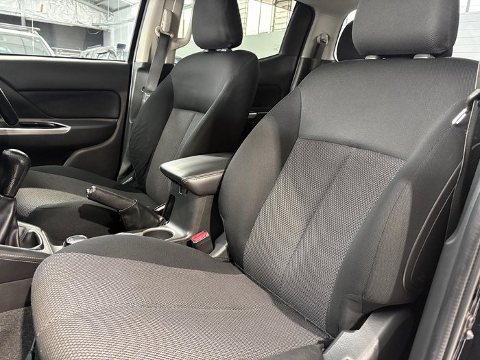 2020 Mitsubishi Triton GLS