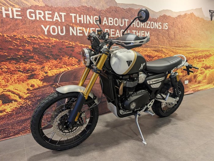 2026 Triumph Scrambler XE Scrambler White