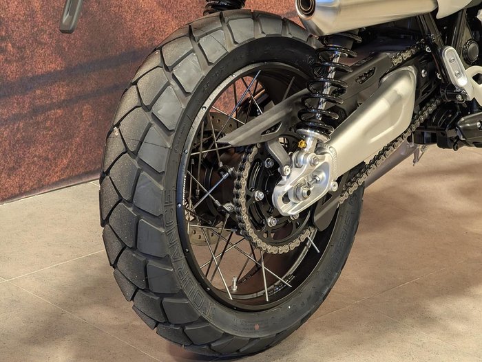 2026 Triumph Scrambler XE Scrambler White