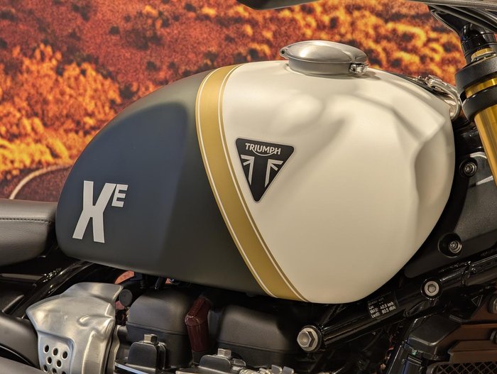 2026 Triumph Scrambler XE Scrambler White