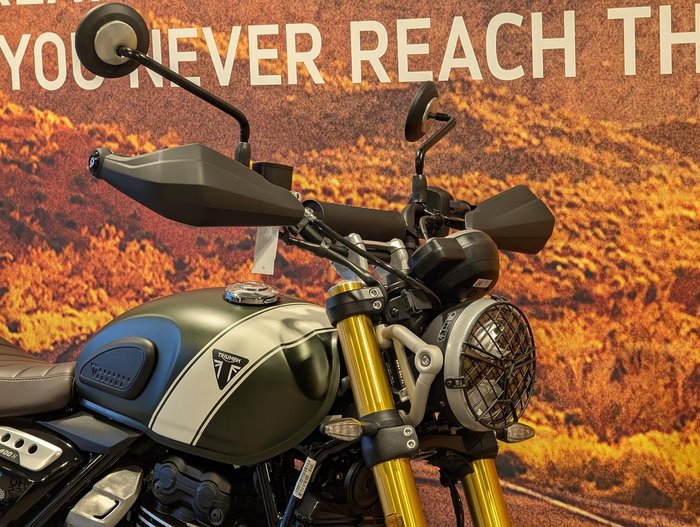 2025 Triumph Scrambler 400 X Scrambler Green