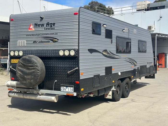 2017 New Age Caravans Oz Classic 23Es2