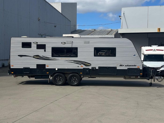 2017 New Age Caravans Oz Classic 23Es2