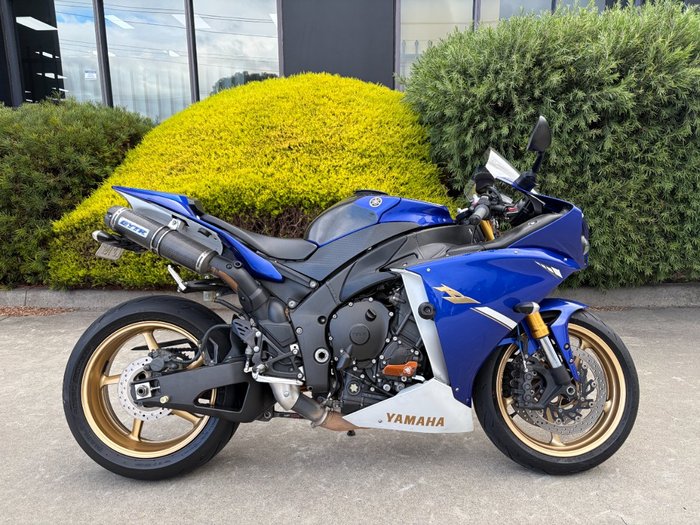 2012 Yamaha YZF-R1