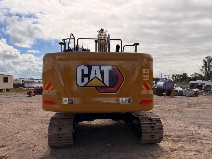 Caterpillar 320