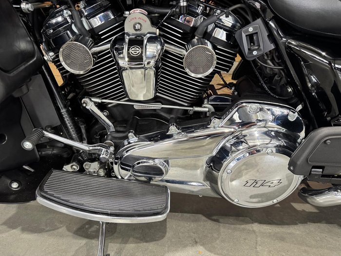 2019 Harley-Davidson Ultra Limited 114 (FLHTK) Touring Black