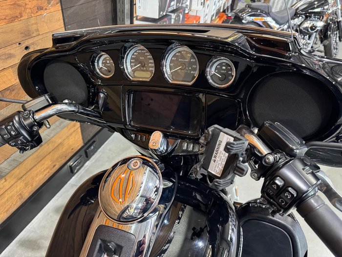 2019 Harley-Davidson Ultra Limited 114 (FLHTK) Touring Black