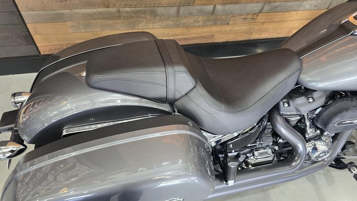 2022 Harley-Davidson Sport Glide 107 (FLSB) Softail Grey
