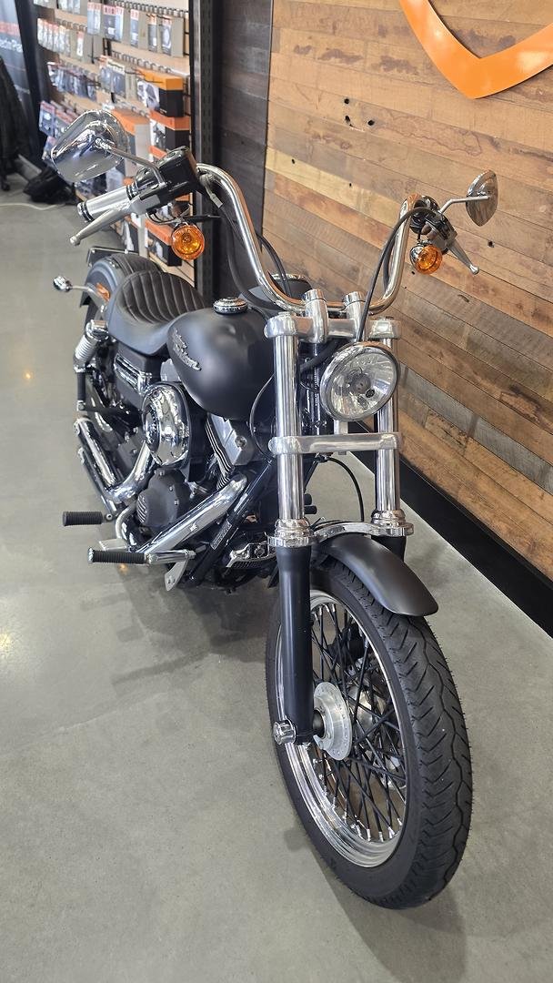 2008 Harley-Davidson Dyna Street Bob 96 (FXDB) Dyna Black