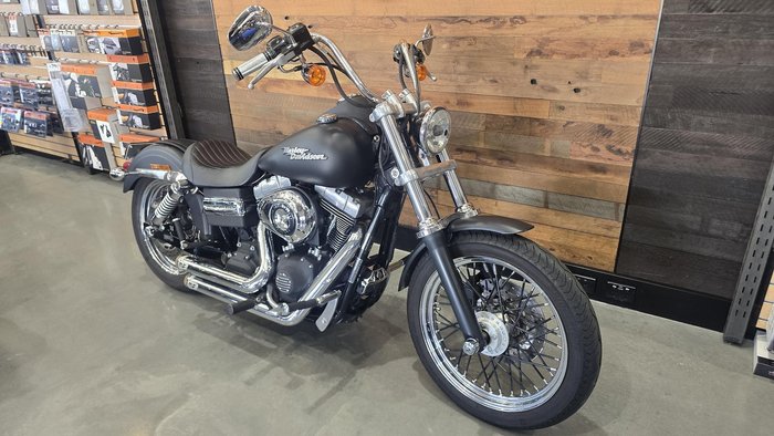 2008 Harley-Davidson Dyna Street Bob 96 (FXDB) Dyna Black