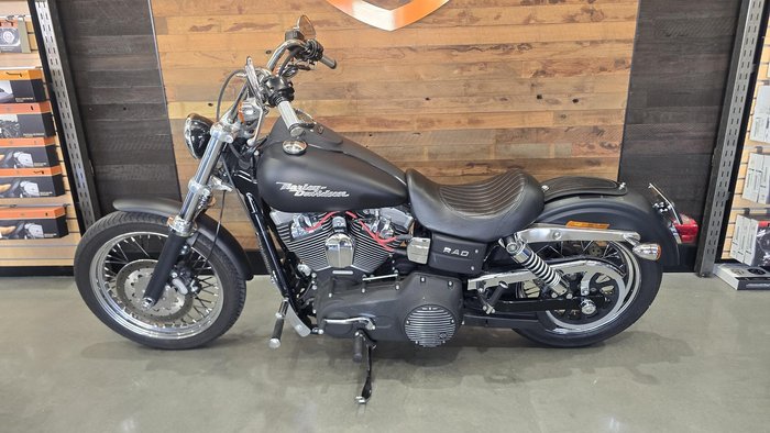 2008 Harley-Davidson Dyna Street Bob 96 (FXDB) Dyna Black