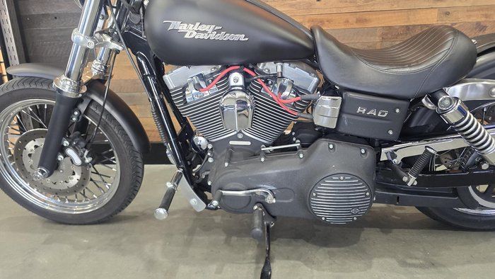 2008 Harley-Davidson Dyna Street Bob 96 (FXDB) Dyna Black
