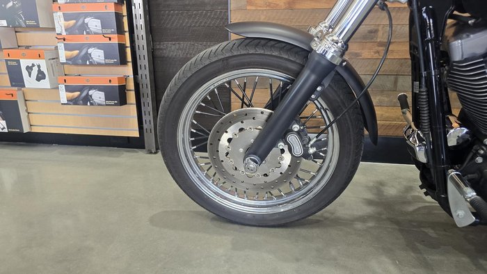 2008 Harley-Davidson Dyna Street Bob 96 (FXDB) Dyna Black