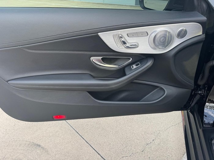 2016 Mercedes-Benz C-Class C300 A205 Black