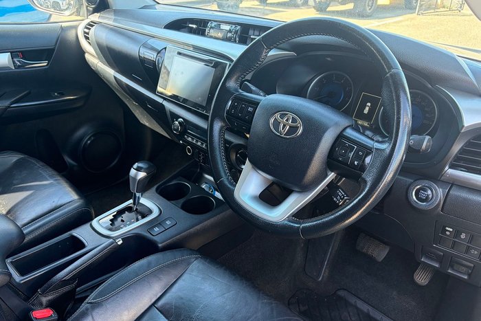 2019 Toyota Hilux SR5